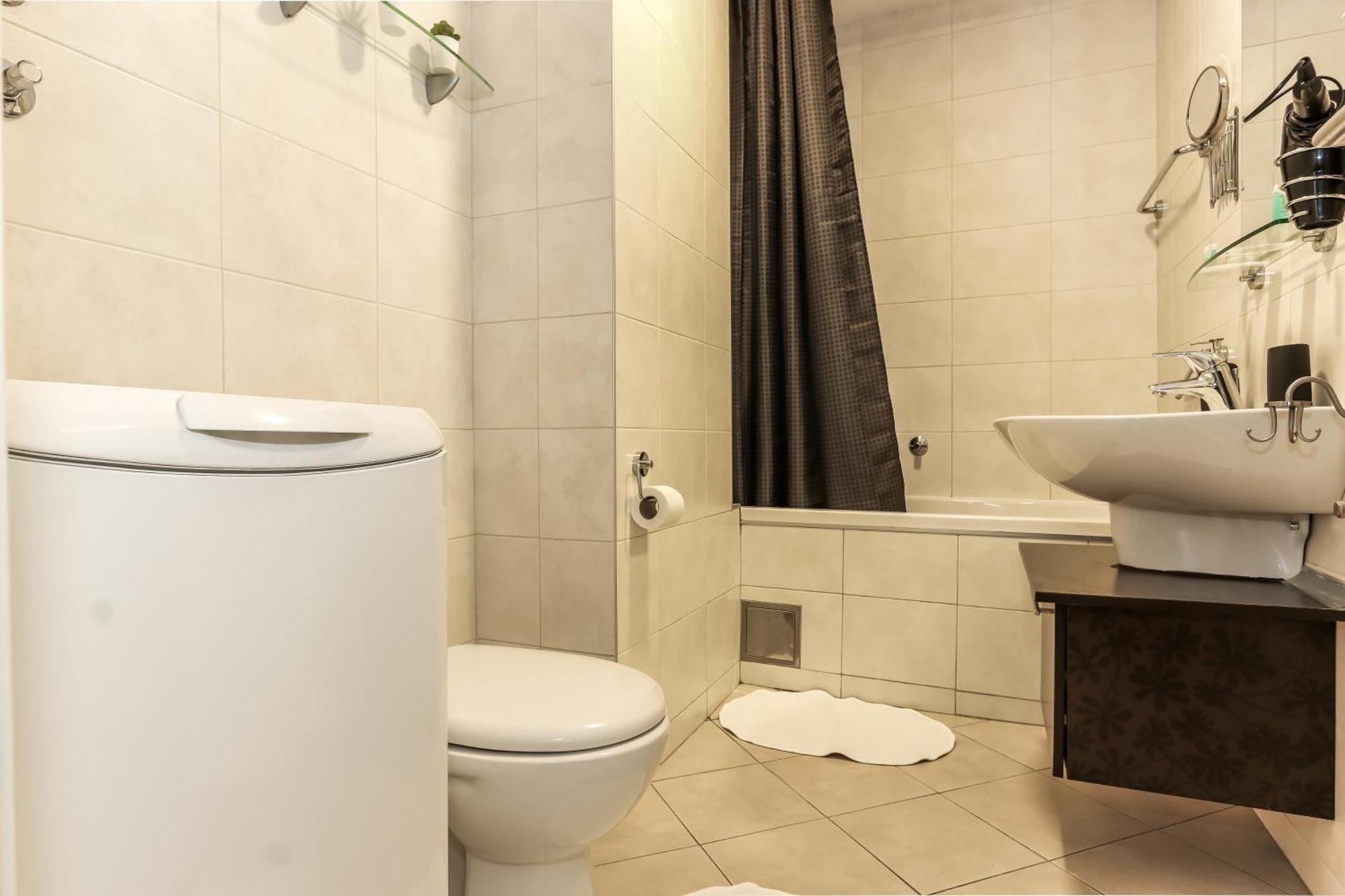 New Belgrade Apartments, Parking 5 Eur Per Day Eksteriør billede
